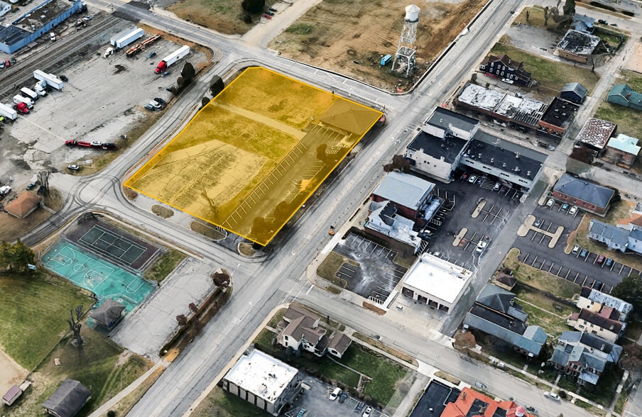 Slonaker Dr, West Carrollton, OH for sale - Aerial - Image 2 of 3