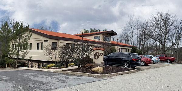 6000 Waterdam Plaza Dr, Mcmurray, PA for lease - Building Photo - Image 1 of 6