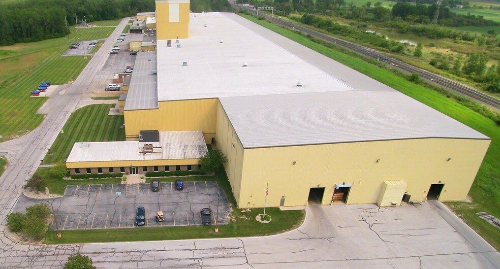 30610 E Broadway St, Walbridge, OH for sale - Building Photo - Image 1 of 1