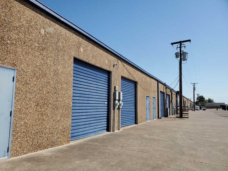 3501-3529 NW Loop 820, Fort Worth, TX for lease - Building Photo - Image 2 of 17
