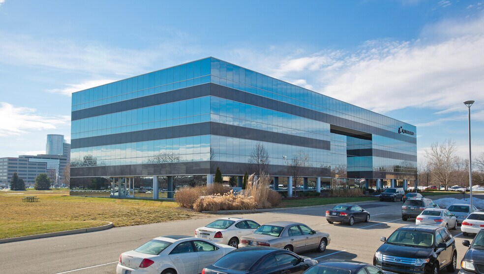9225 Priority Way West Dr, Indianapolis, IN for lease - Building Photo - Image 1 of 4