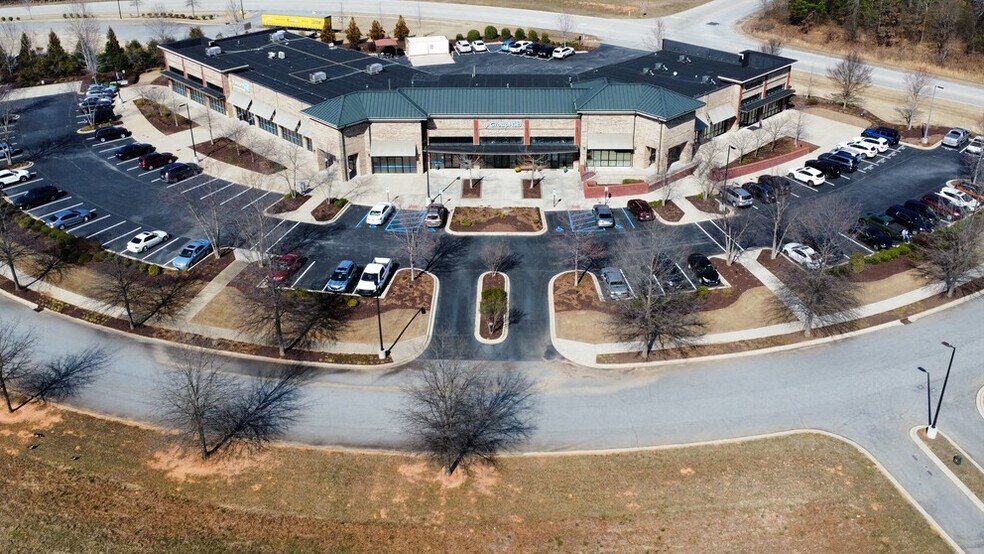 100-130 Allawood Ct, Simpsonville, SC for lease - Building Photo - Image 1 of 13