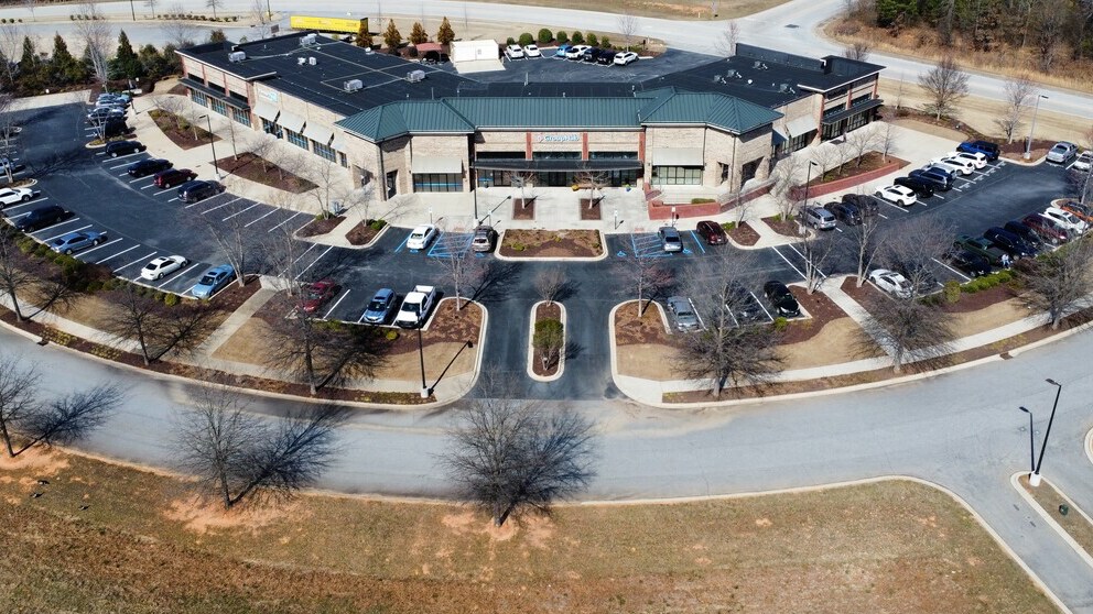 100-130 Allawood Ct, Simpsonville, SC for lease Building Photo- Image 1 of 14