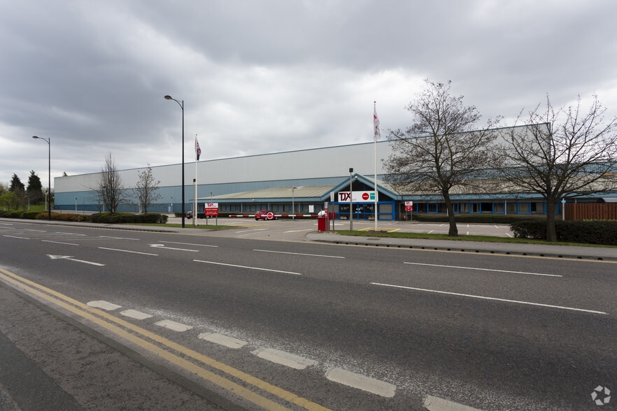 California Dr, Castleford for sale - Primary Photo - Image 1 of 1