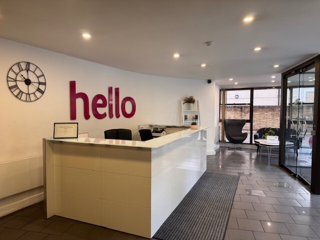 42-44 Clarendon Rd, Watford for lease - Interior Photo - Image 1 of 5