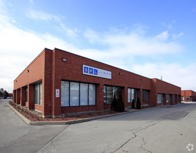 100 Marycroft Ave, Vaughan, ON for lease - Primary Photo - Image 1 of 2