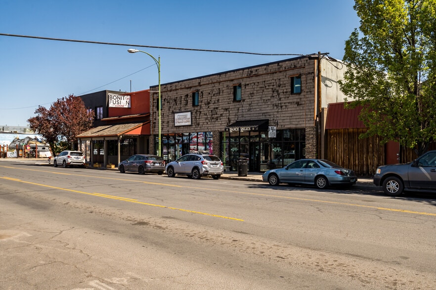 320 N Main St, Prineville, OR for sale - Building Photo - Image 1 of 31