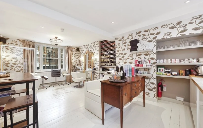 74 Compton St, London for sale - Interior Photo - Image 3 of 18