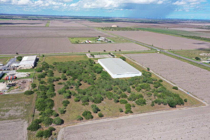 5806 E Grimes Ave, Harlingen, TX for lease - Building Photo - Image 3 of 5