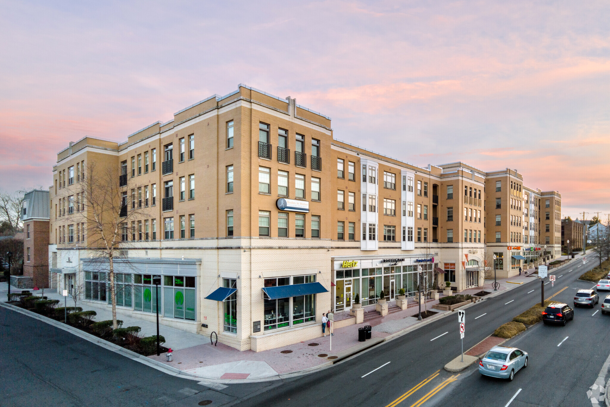 450 N Washington St, Falls Church, VA for lease Building Photo- Image 1 of 8