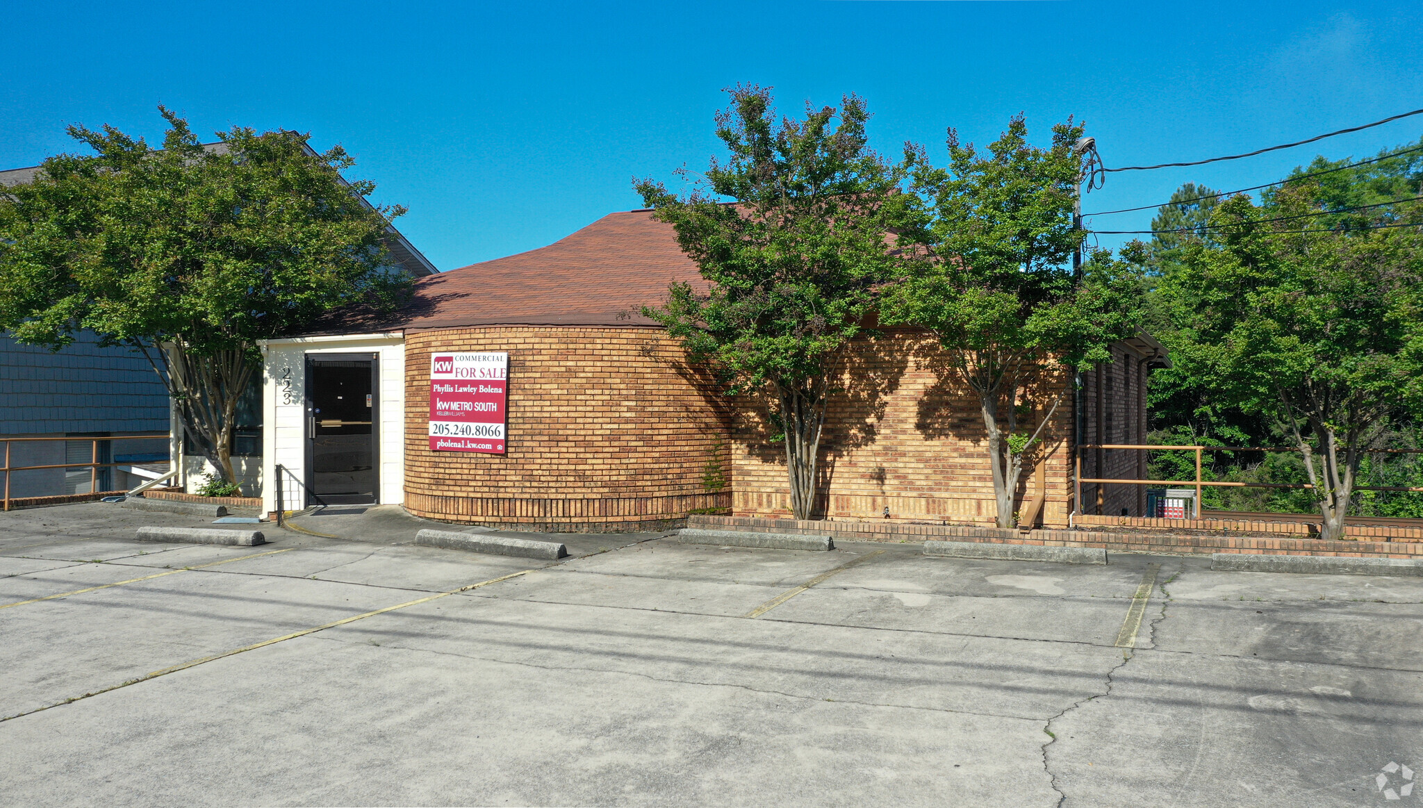 223 1st St N, Alabaster, AL for sale Primary Photo- Image 1 of 136