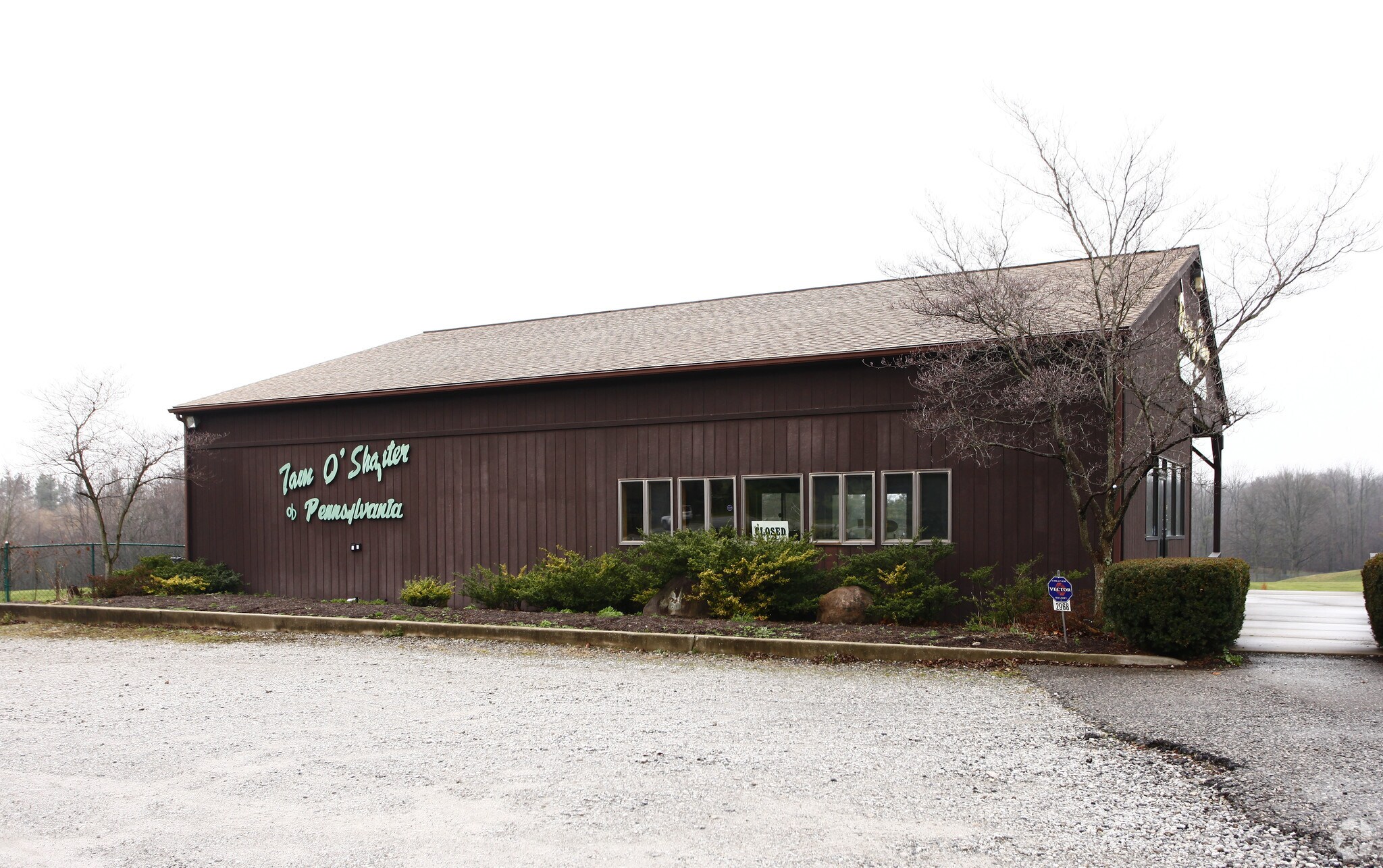 Sports & Entertainment in Hermitage, PA for sale Primary Photo- Image 1 of 1