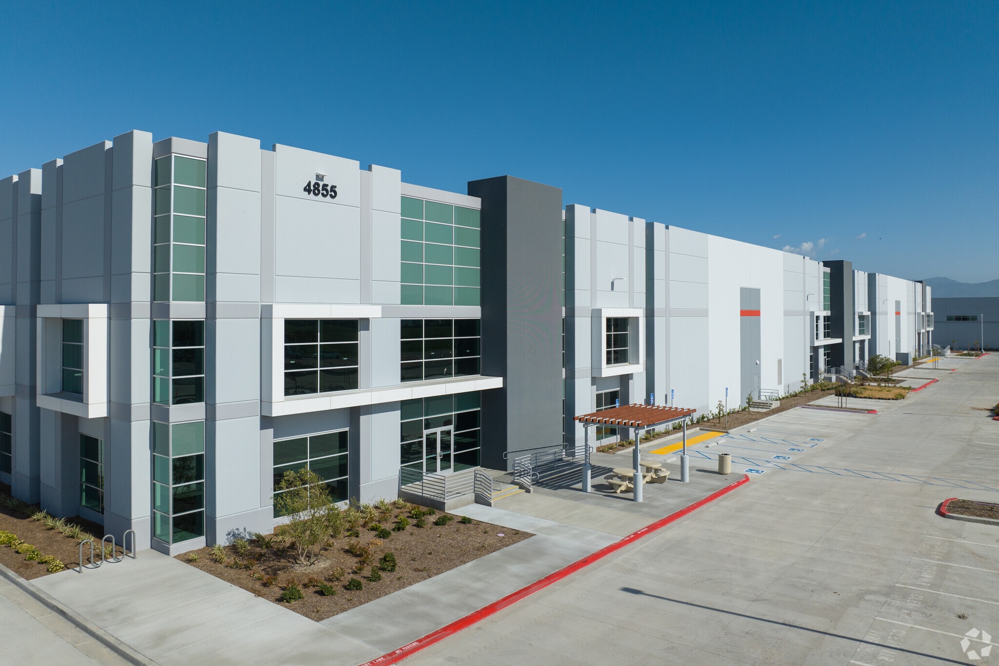 4855 E Euclid Ave, Ontario, CA for lease Primary Photo- Image 1 of 5