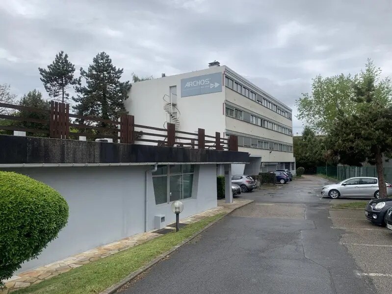 12 Rue Ampère, Igny for lease Building Photo- Image 1 of 9