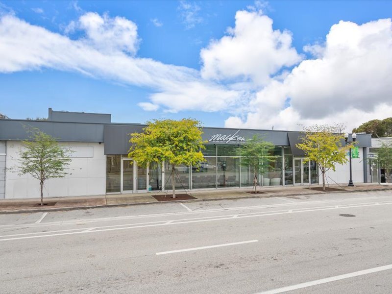 2404 Hollywood Blvd, Hollywood, FL for lease Primary Photo- Image 1 of 40