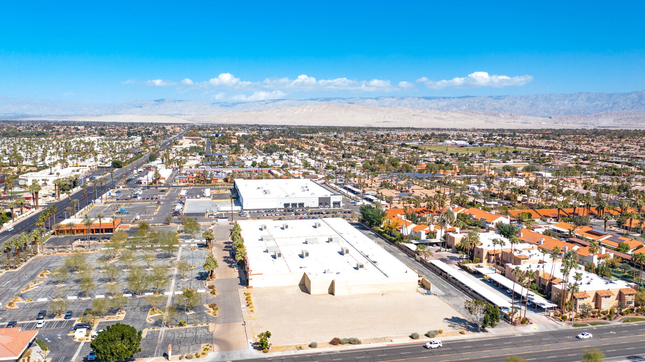 Food 4 Less Date Palm Drive Cathedral City Ca 35900 Date Palm Dr, Cathedral City, CA 92234 - 80,633 SF Building on 7.