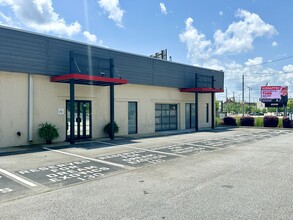 500 Bishop St, Atlanta, GA for lease Building Photo- Image 1 of 15