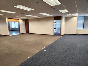 1440 Kapiolani Blvd, Honolulu, HI for lease Interior Photo- Image 2 of 3