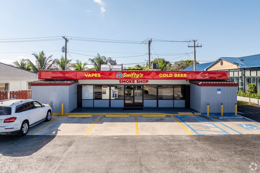 1290 Lantana Rd, Lake Worth, FL for sale - Building Photo - Image 3 of 19