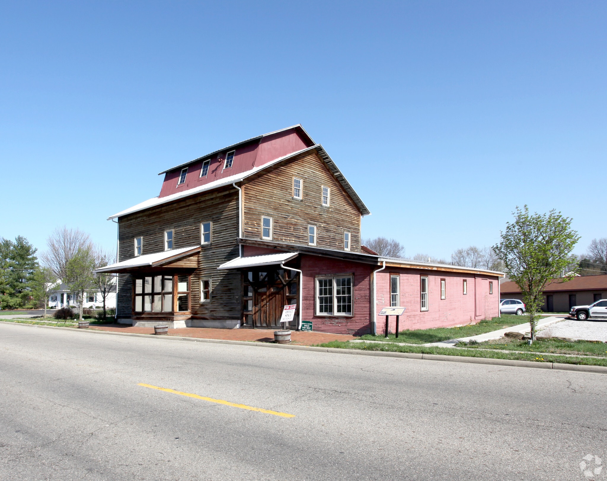 149 E Main St, Hebron, OH for sale Primary Photo- Image 1 of 1