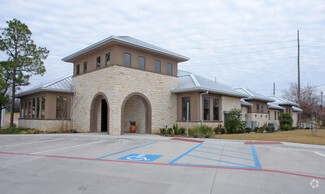 More details for 2401 W Oak St, Denton, TX - Office for Lease