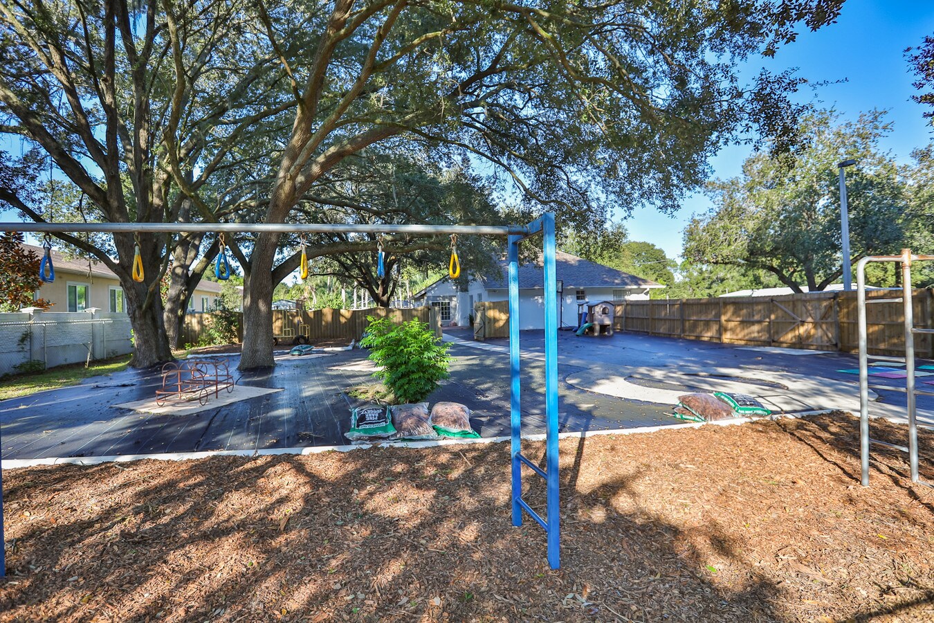 202 Pauls Dr, Brandon, FL 33511