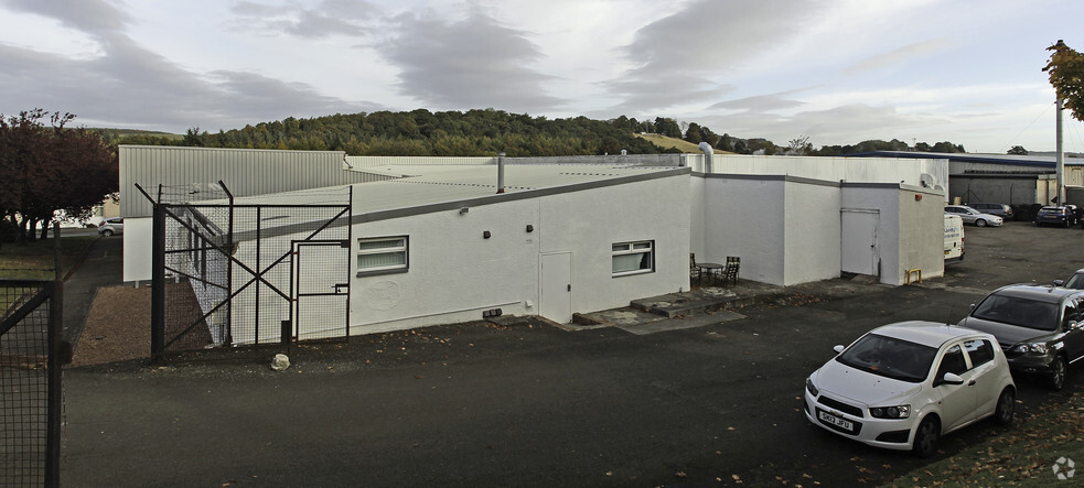 7 Cross Way, Dunfermline for lease - Building Photo - Image 3 of 6