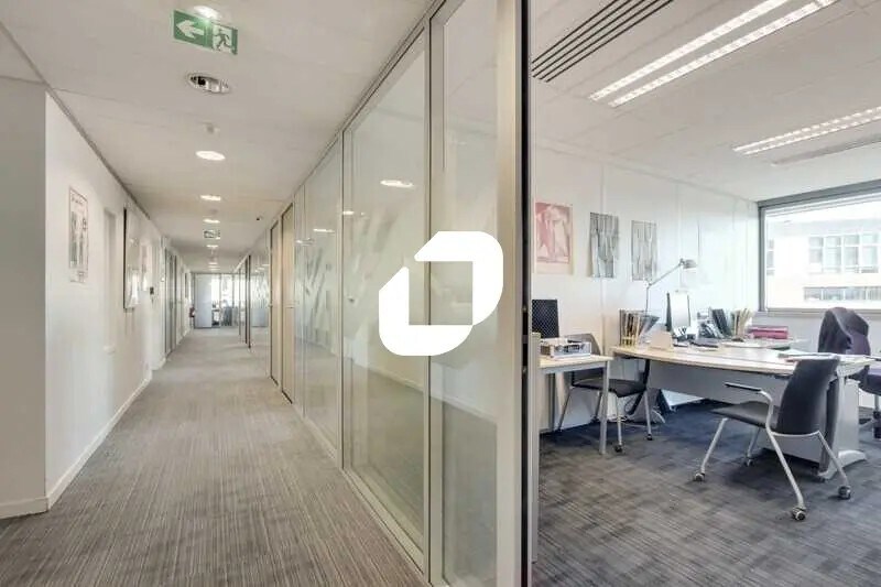 Office in 1 Boulevard Hippolyte Marques, Ivry-sur-Seine for lease Interior Photo- Image 1 of 21