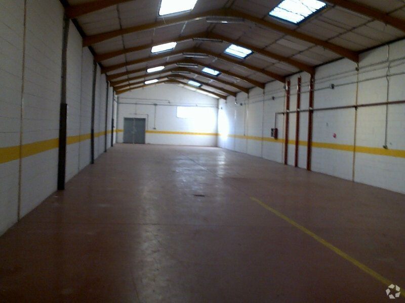 Industrial in Getafe, Madrid for lease Primary Photo- Image 1 of 4