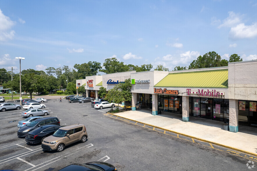 2261 Edgewood Ave W, Jacksonville, FL for lease - Building Photo - Image 3 of 9