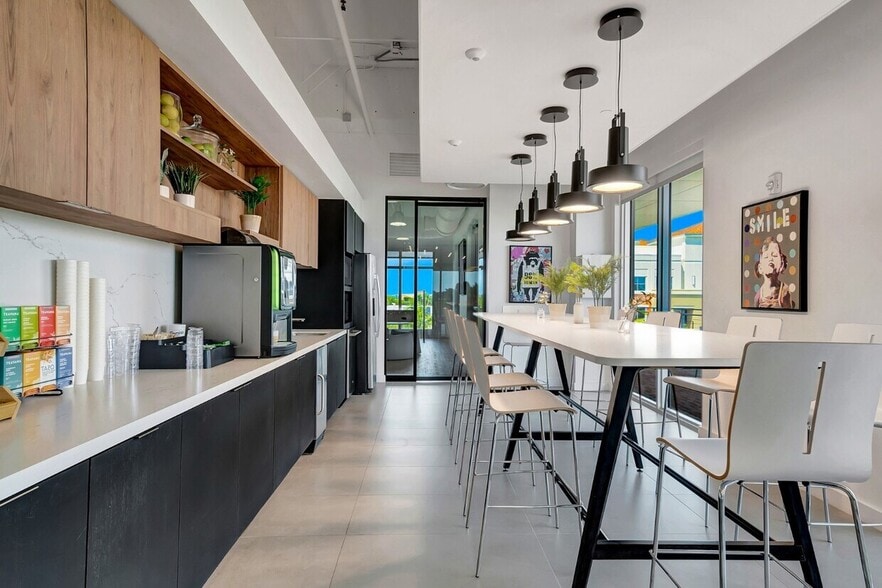 3150 SW 145th Ave, Miramar, FL for lease - Building Photo - Image 3 of 12