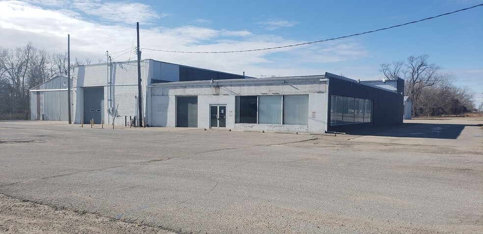 3701 W Highway 30, Fremont, NE for lease - Building Photo - Image 3 of 4