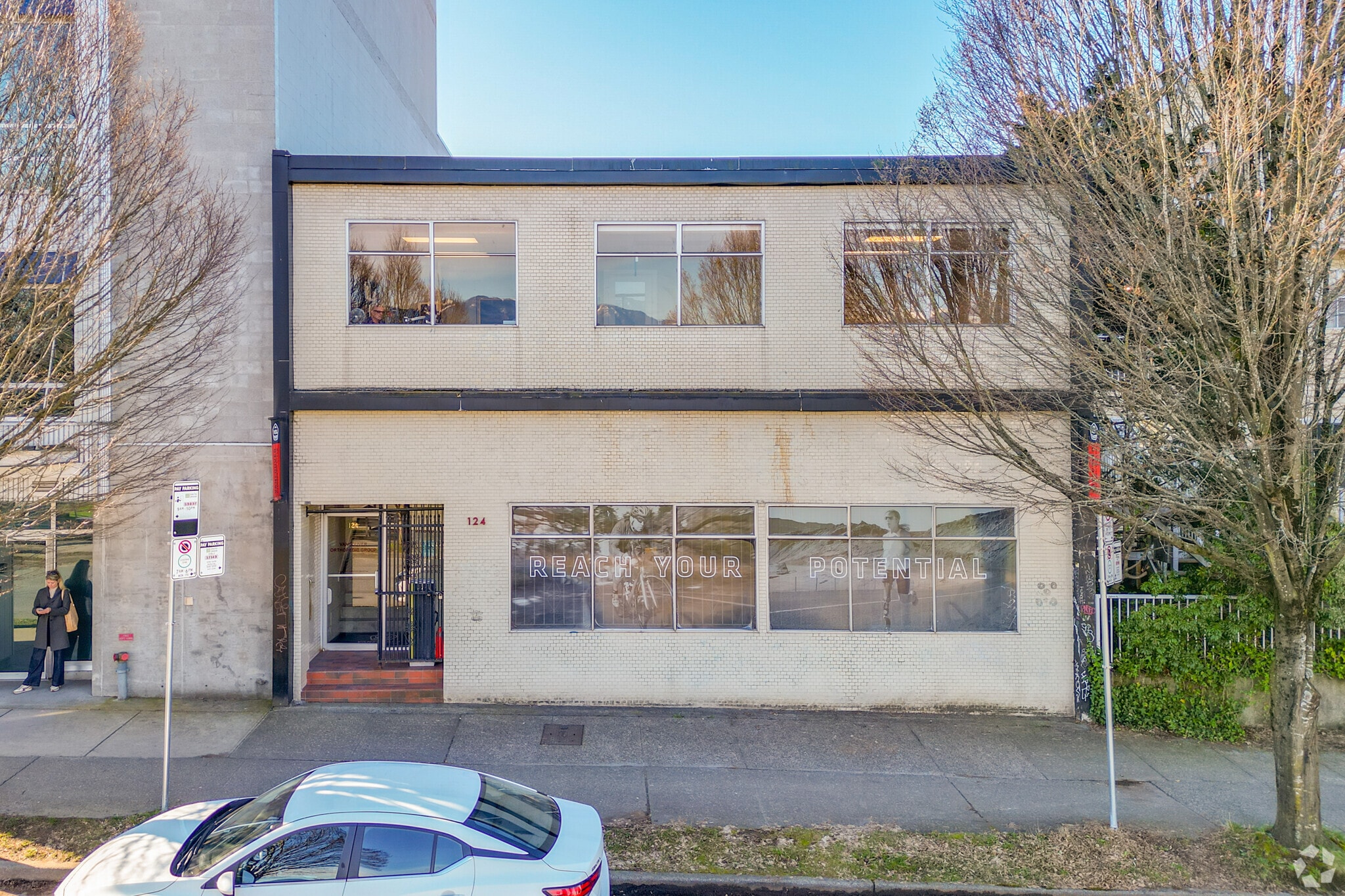 124 W 8th Ave, Vancouver, BC for lease Primary Photo- Image 1 of 5