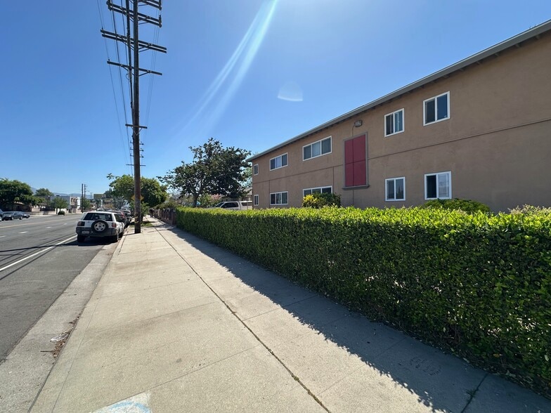 5950 Fulcher Ave, North Hollywood, CA for sale - Building Photo - Image 2 of 6