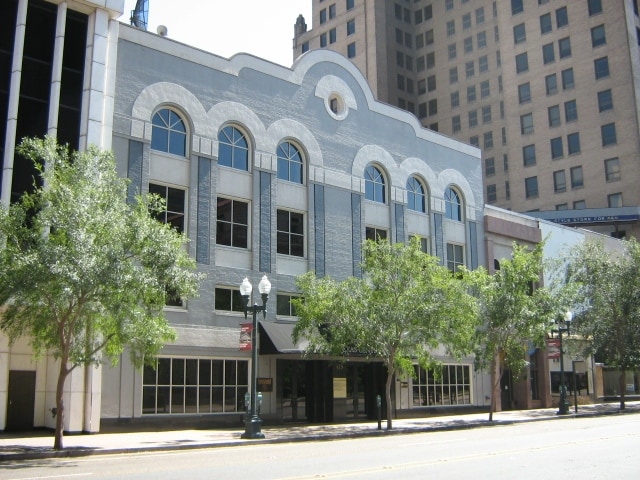 415 Texas St, Shreveport, LA for lease - Building Photo - Image 2 of 7