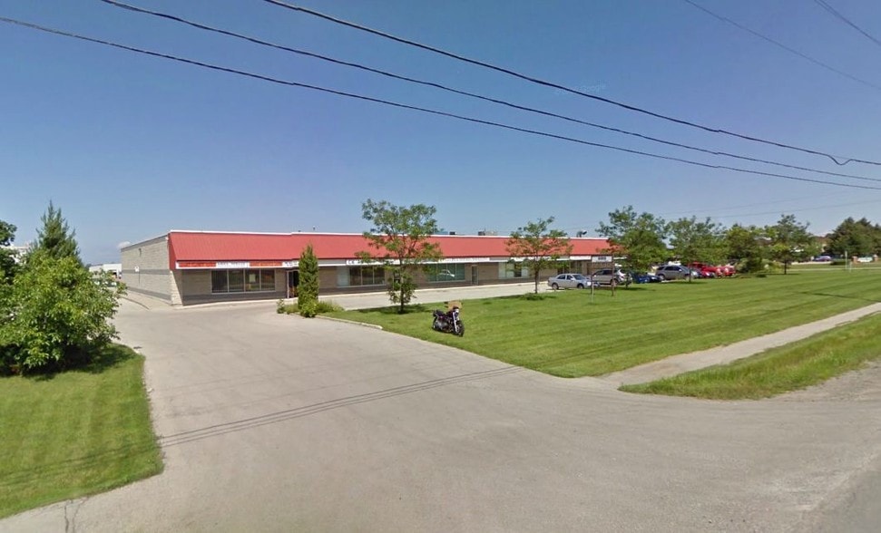889 Barton St, Hamilton, ON for lease - Building Photo - Image 2 of 12