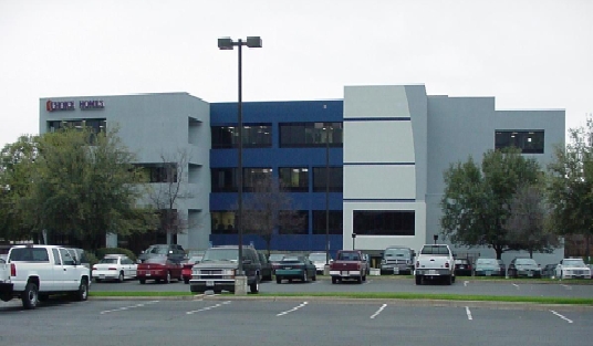 1600 E Lamar Blvd, Arlington, TX for lease - Building Photo - Image 3 of 5