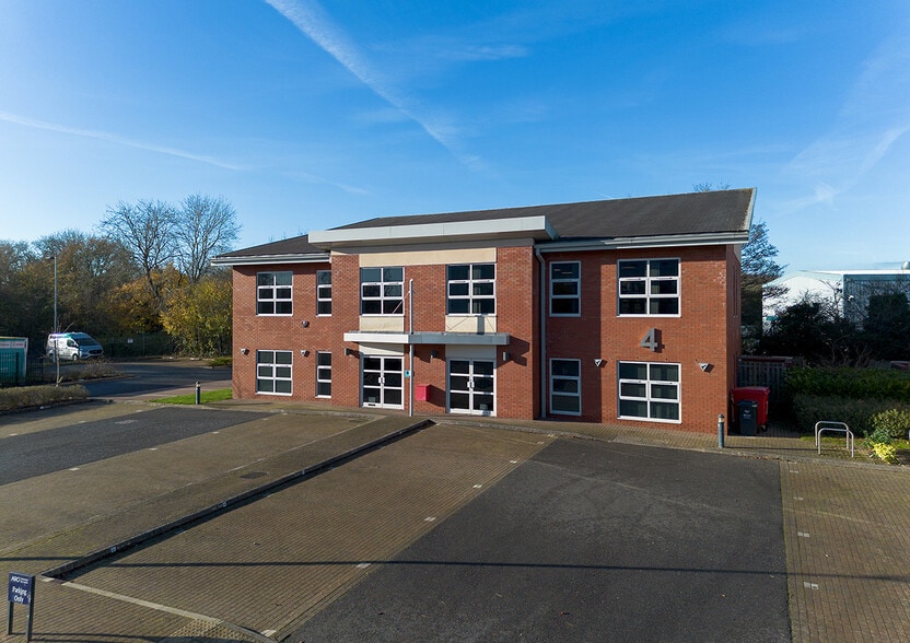Wainwright Rd, Worcester for lease - Building Photo - Image 1 of 34