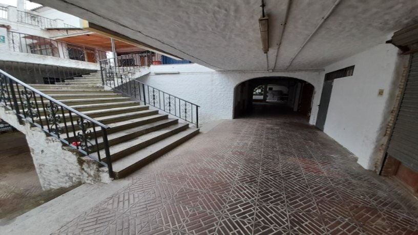 Passatge Moxo, 1, Castelló d'Empúries, Gerona for lease - Building Photo - Image 3 of 3