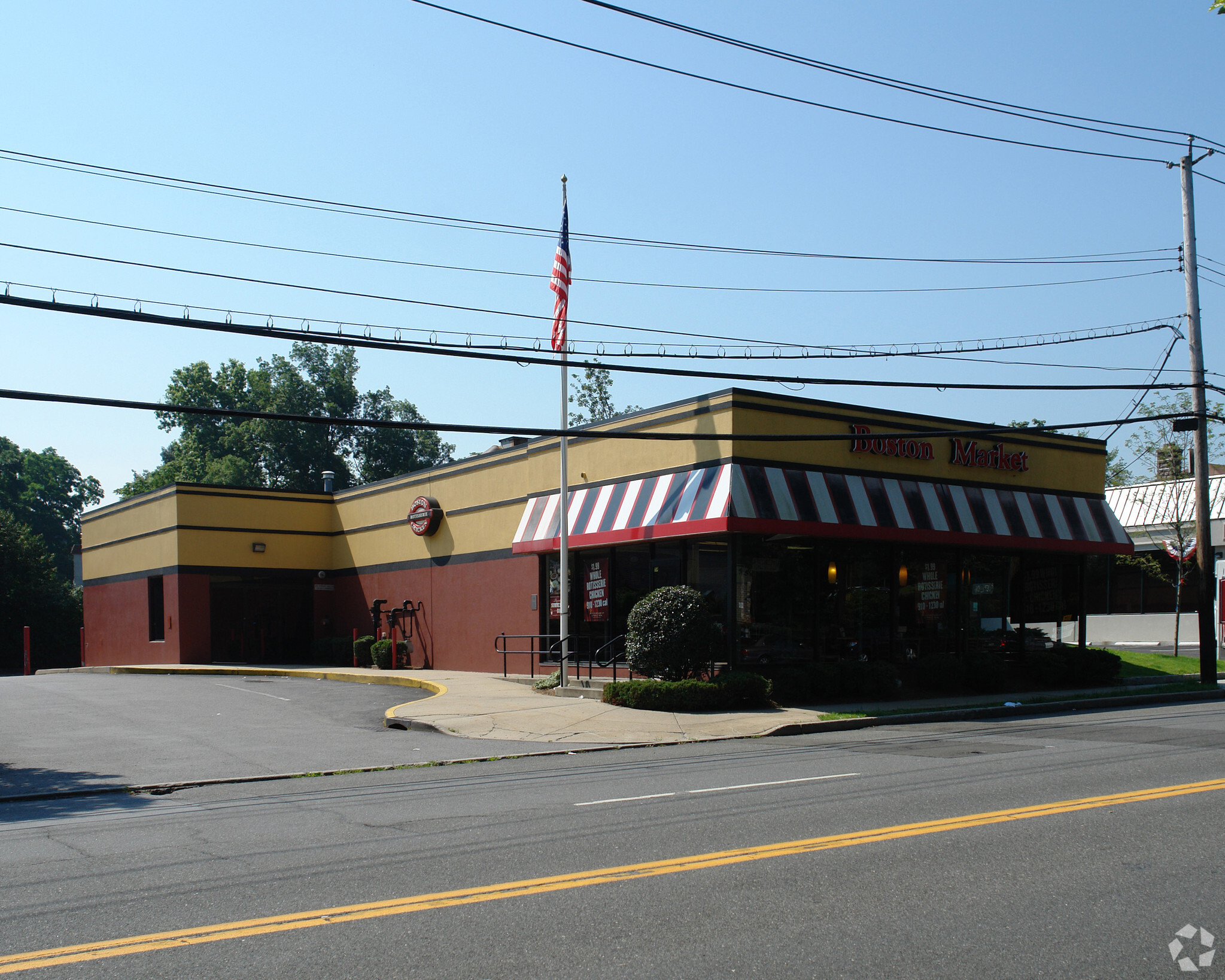 659-667 W Boston Post Rd, Mamaroneck, NY for lease Primary Photo- Image 1 of 5