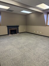 601 NW Jefferson St, Blue Springs, MO for lease Interior Photo- Image 2 of 3