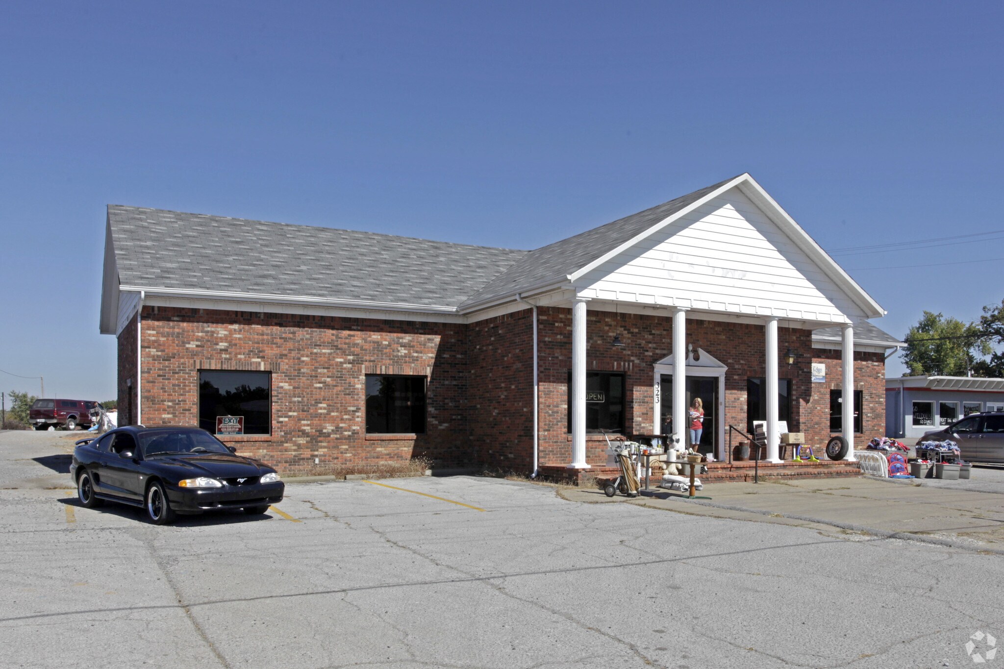 313 Main St, Cadiz, KY 42211 Retail for Sale