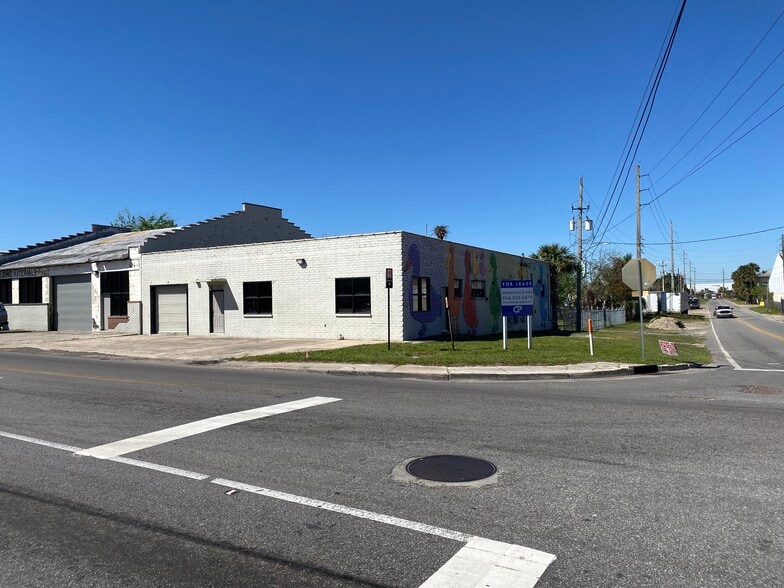 426 N Myrtle Ave, Jacksonville, FL for lease - Building Photo - Image 2 of 14