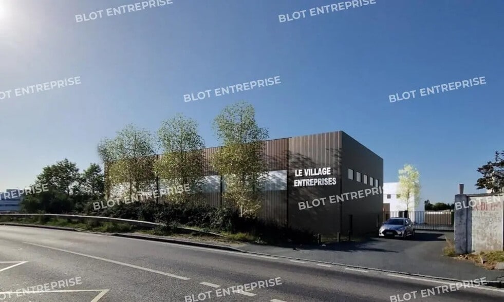 Flex in Saint-Herblain for sale - Building Photo - Image 3 of 7