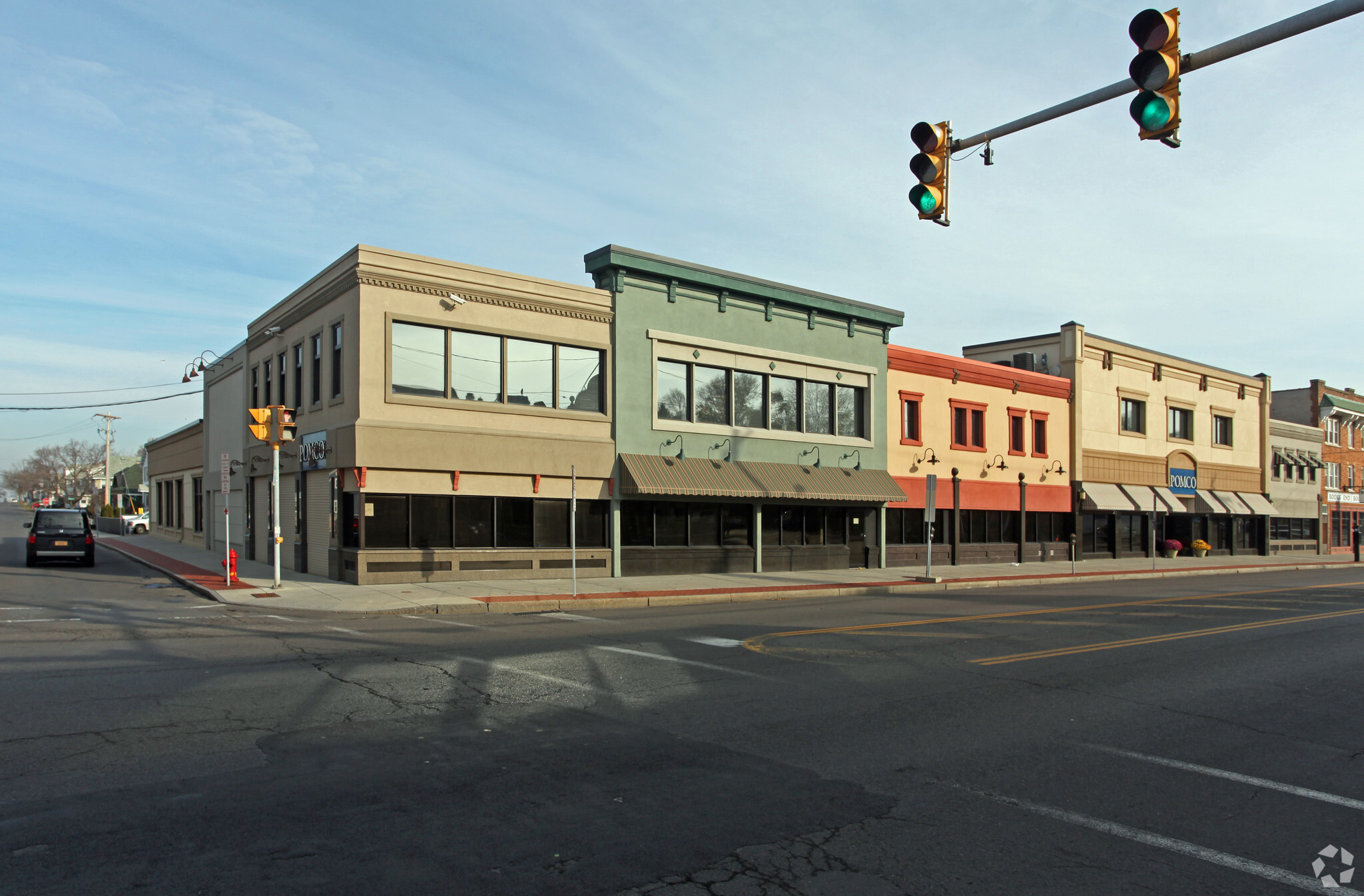 2401-2425 James St, Syracuse, NY for lease Primary Photo- Image 1 of 3