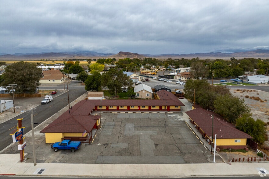 515 Cornell Ave, Lovelock, NV for sale - Building Photo - Image 1 of 9