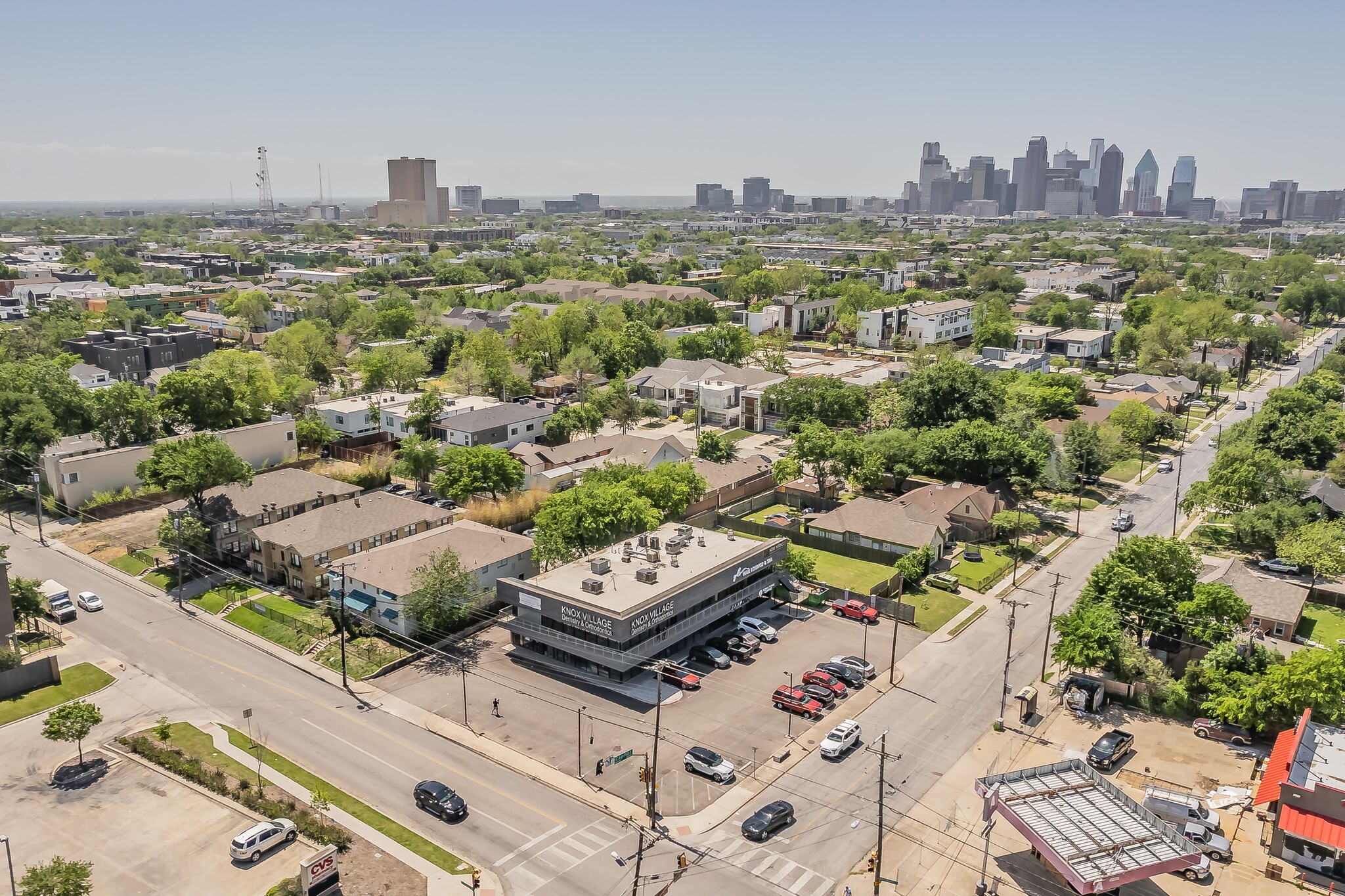 2325 N Fitzhugh Ave, Dallas, TX 75204 - Capitol Plaza | LoopNet