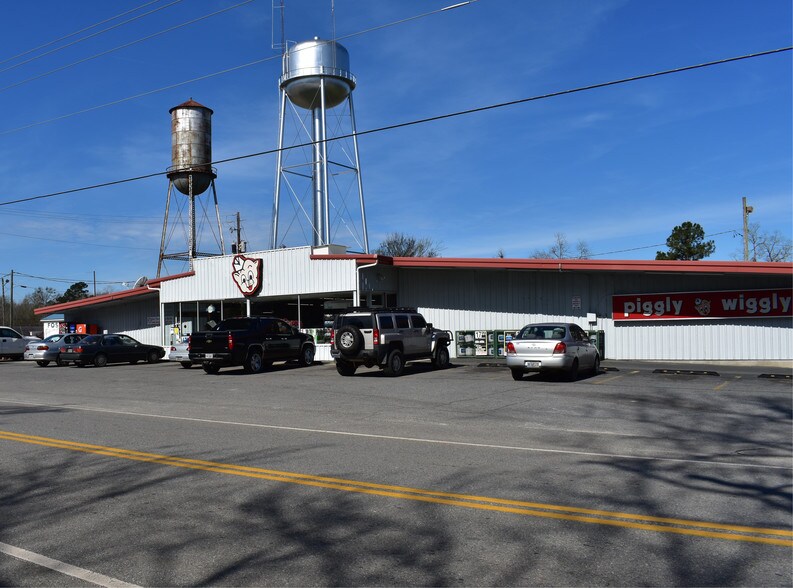 59 Magnolia St, Jeffersonville, GA for sale - Primary Photo - Image 1 of 1