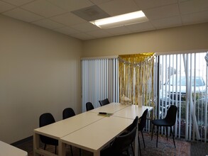 21051 Osborne St, Canoga Park, CA for lease Interior Photo- Image 2 of 6