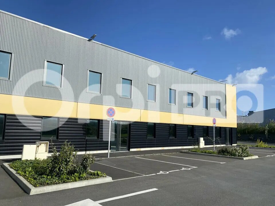 Flex in Le Havre for sale Building Photo- Image 1 of 5
